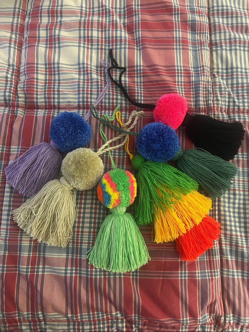 Pom pom tassel accesory no keychain Handbag charm